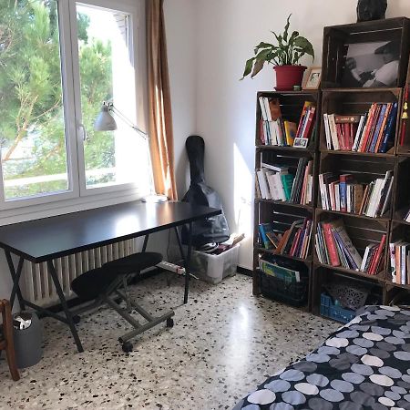Chez Val & Dam Apartment Авиньон Екстериор снимка