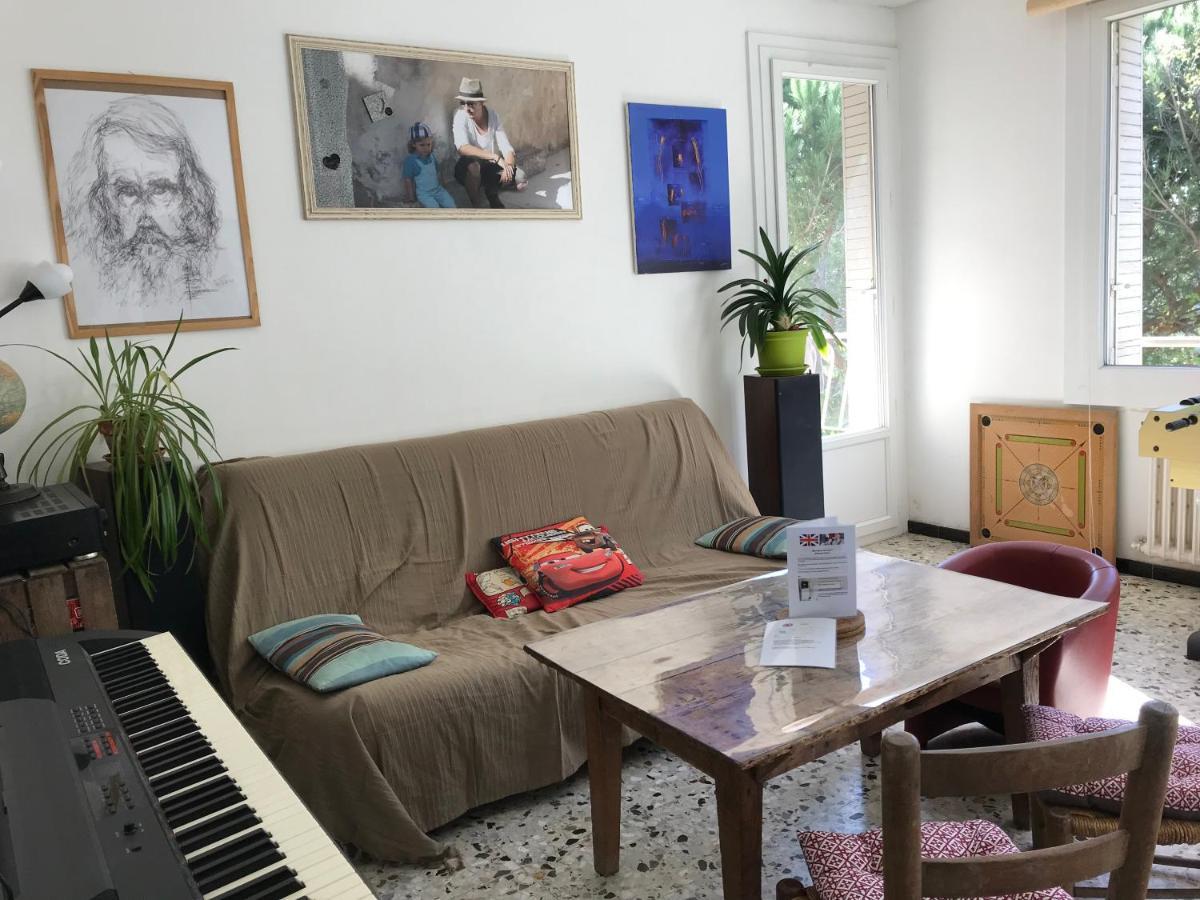 Chez Val & Dam Apartment Авиньон Екстериор снимка
