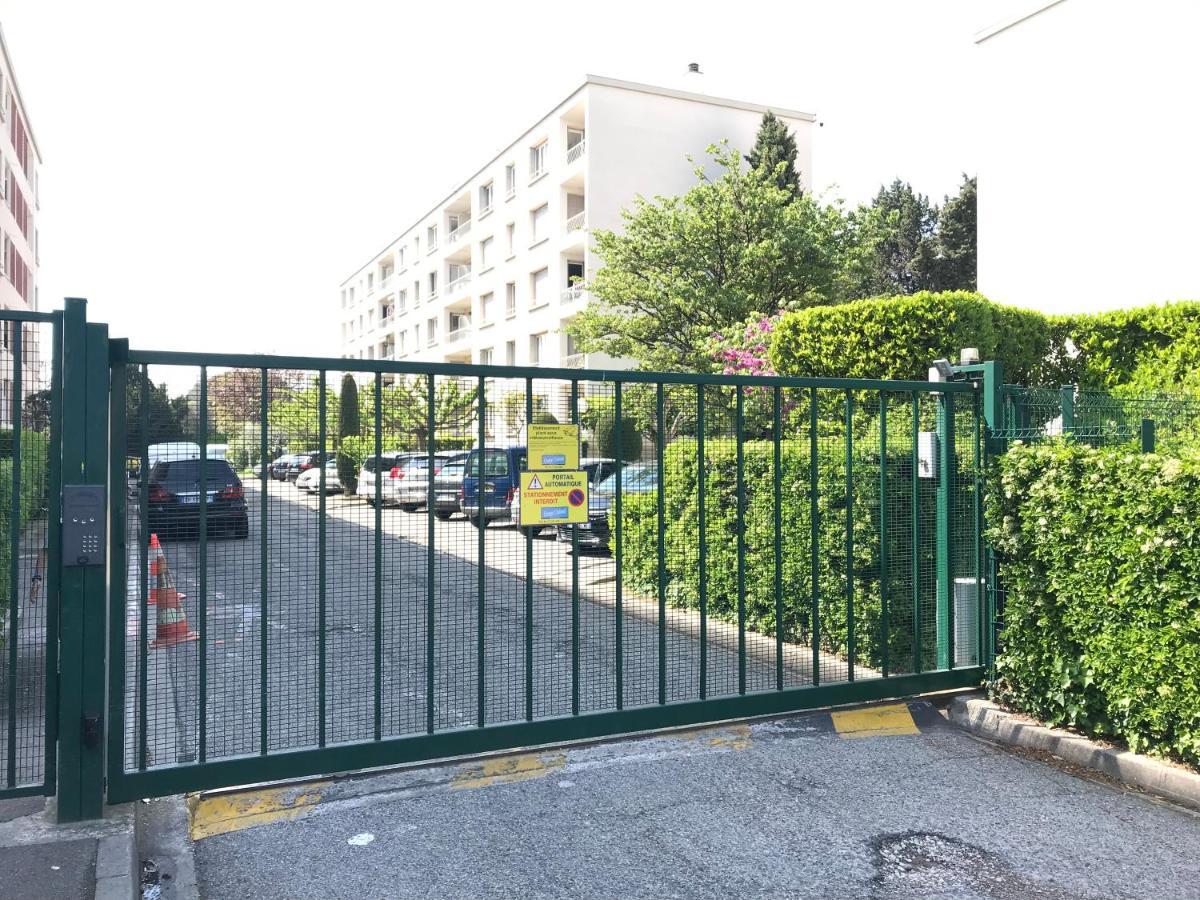 Chez Val & Dam Apartment Авиньон Екстериор снимка